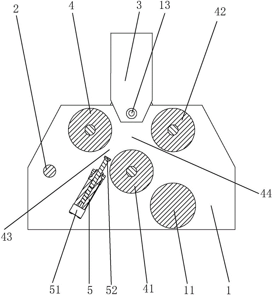 地毯自動(dòng)成卷設(shè)備的制作方法與工藝