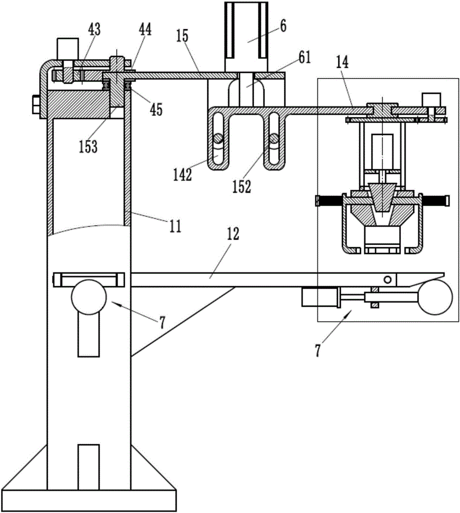 一种工件焊接过程中两工位间的移送夹持装置的制作方法