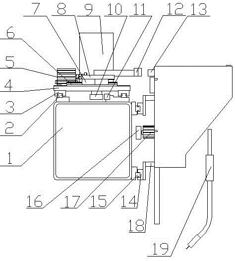 一種鋼筋網(wǎng)片間距自動(dòng)調(diào)節(jié)焊接設(shè)備的制作方法與工藝