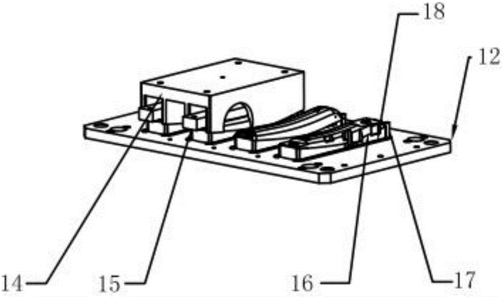 一種塑膠產(chǎn)品全自動(dòng)滾邊機(jī)構(gòu)的制作方法與工藝