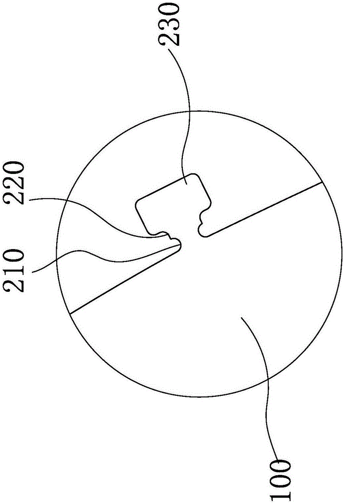 一種后三角裝飾板的改進(jìn)結(jié)構(gòu)的制作方法與工藝