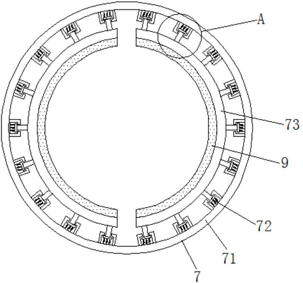 一種椰纖果充填機(jī)的制作方法與工藝