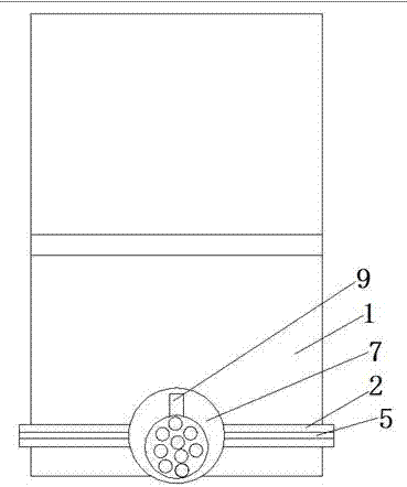 一種用于乒乓球發(fā)球訓(xùn)練的便裝型家用輔助機構(gòu)的制作方法與工藝