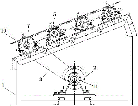 一種鉛酸電池再生回收系統(tǒng)的廢電池上料撥料機(jī)的制作方法與工藝