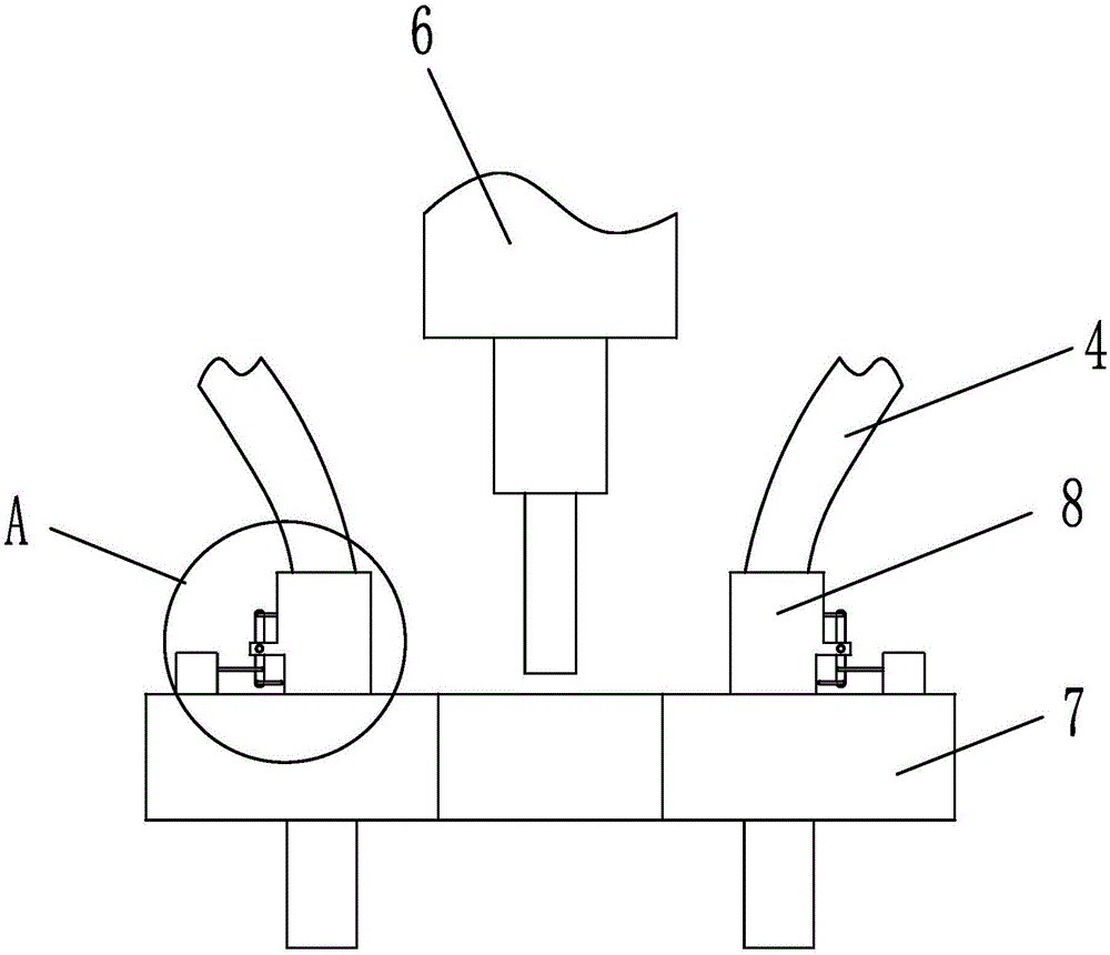 机壳压铆机交替送钉装置及其操作方法与流程