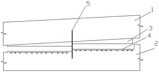 大纵坡山区公路半山桥板梁与盖梁的连接装置的制作方法