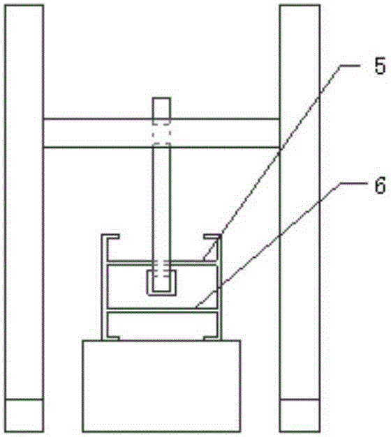 一种在刮板输送机中部槽中制备熔覆层的方法及其应用与流程