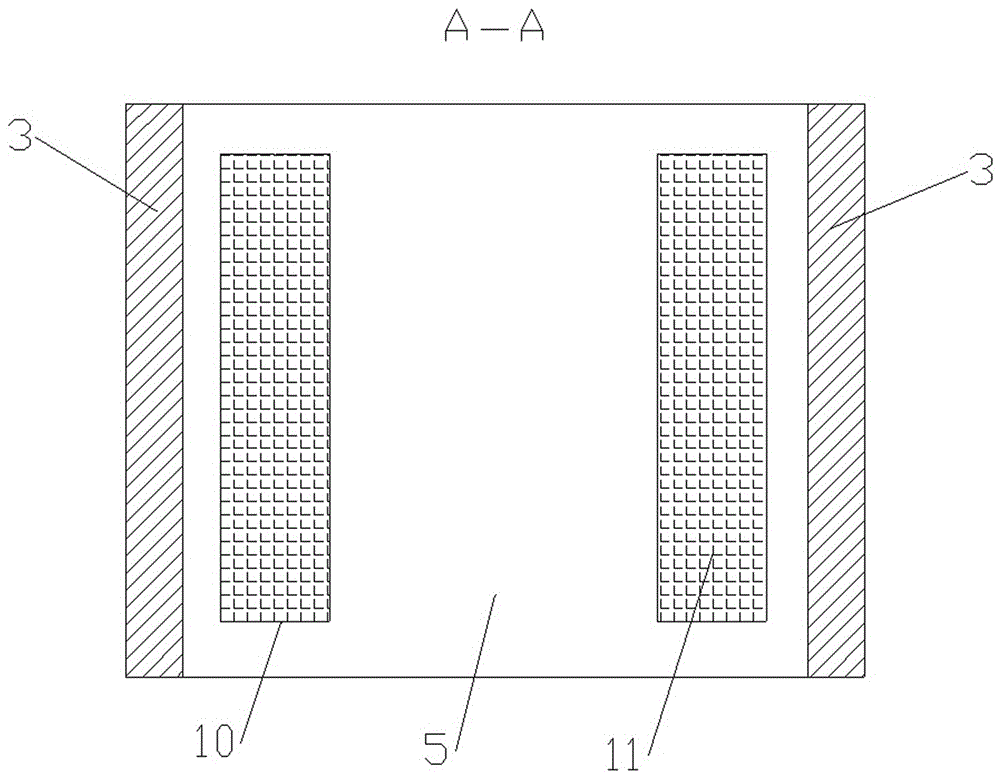 一種機(jī)頭架底板鏈道帶補(bǔ)強(qiáng)裝置的刮板輸送機(jī)的制作方法