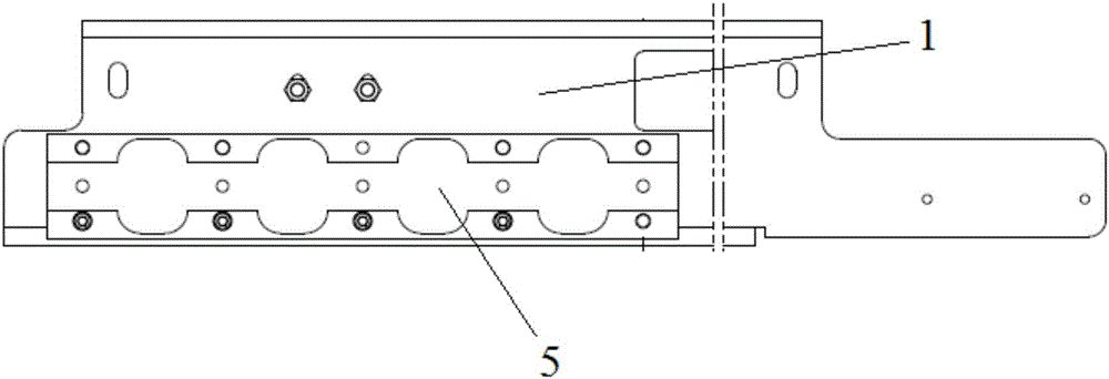 一種用于貨運(yùn)動(dòng)車(chē)組大開(kāi)度貨運(yùn)移門(mén)的承載驅(qū)動(dòng)機(jī)構(gòu)的制作方法與工藝