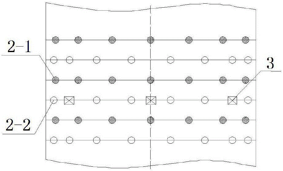 一種控制采動(dòng)巷道圍巖變形的雙層錨網(wǎng)索支護(hù)結(jié)構(gòu)及其方法與流程