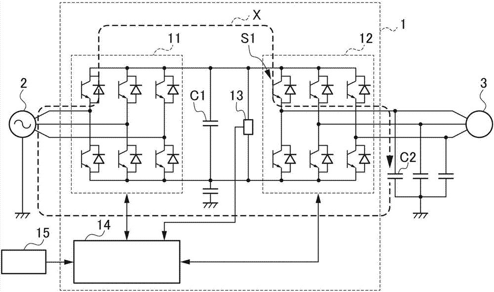 抑制DC鏈路電容器的電壓變動的電動機(jī)驅(qū)動裝置的制作方法