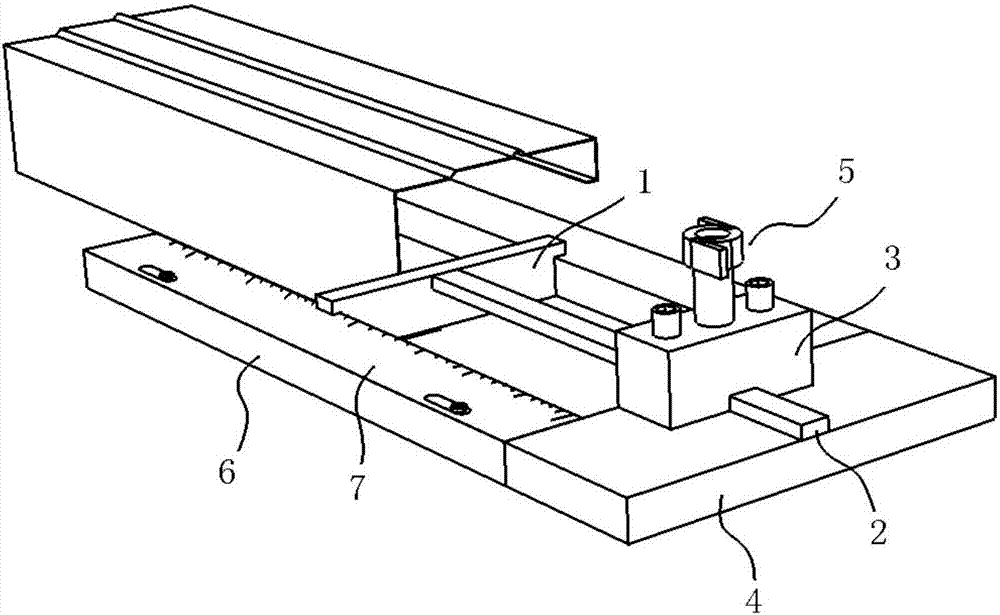 一种门生产加工用的型材斜切割端部定位装置的制造方法