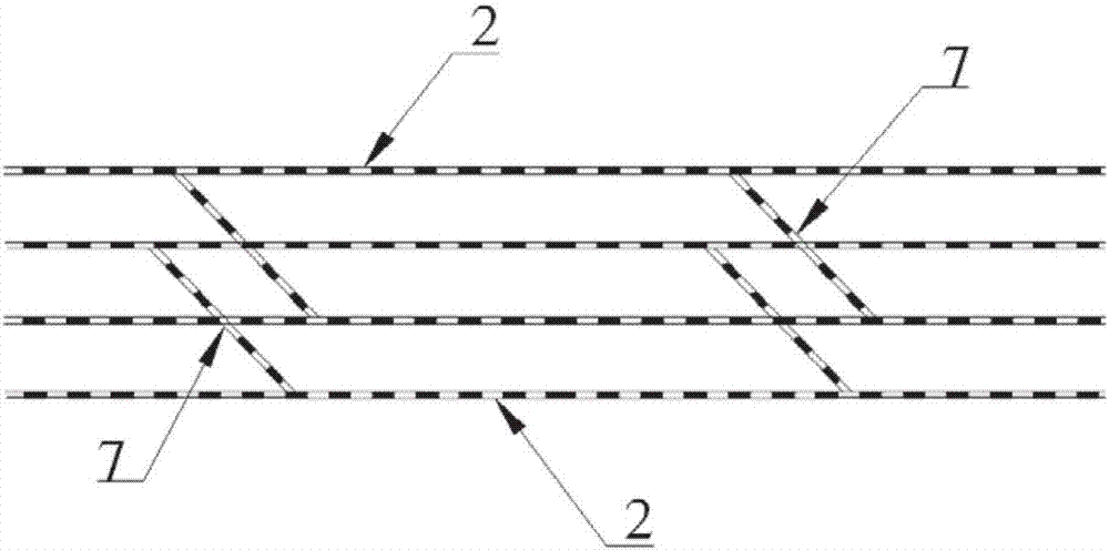 一種汽車與軌道相配合的高速公路智能運(yùn)行系統(tǒng)及使用方法與流程