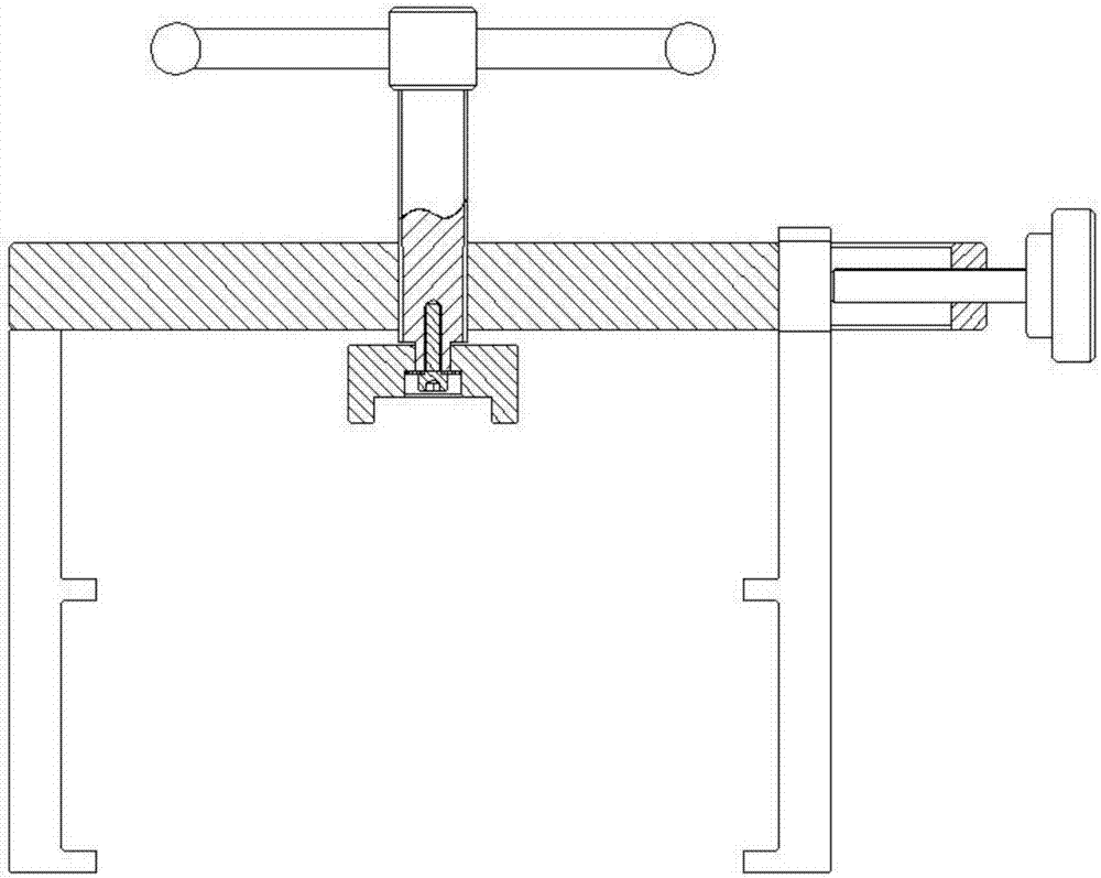 一種飛機(jī)駕駛員座椅升降作動(dòng)筒拆裝輔助工具的制造方法與工藝