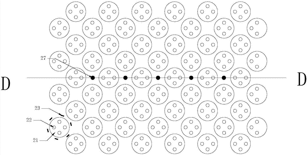 一種新型雙層復(fù)合纖維材料、成型輥組、生產(chǎn)裝置以及個(gè)人護(hù)理吸收性產(chǎn)品的制造方法