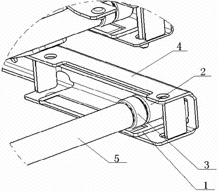 一种利用双滚轮结构的悬浮间隙消除装置及间隙消除方法与流程