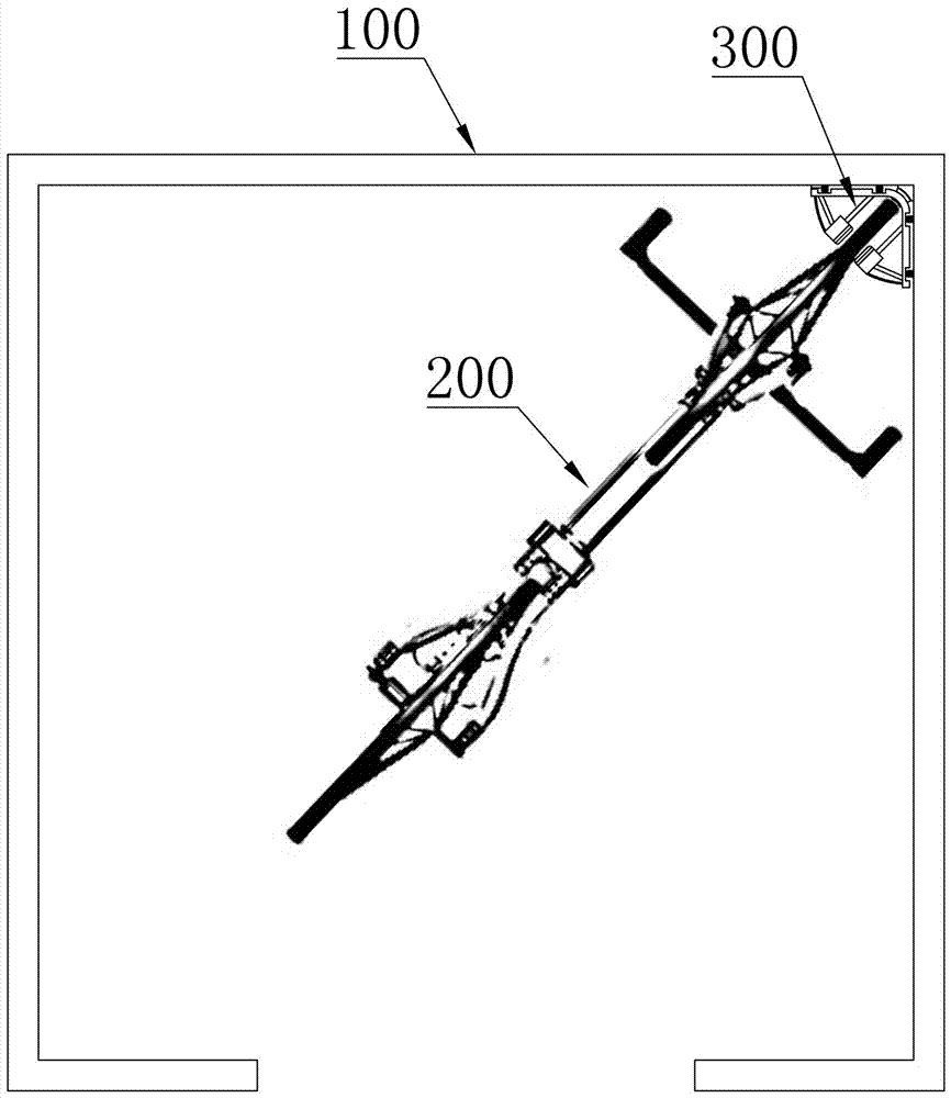 一種電梯轎廂內(nèi)用機(jī)械夾持裝置的制造方法