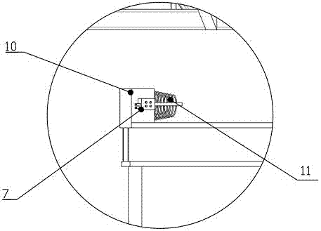 一種輔料堆放用連桿機(jī)構(gòu)驅(qū)動式旋轉(zhuǎn)輸送機(jī)的制作方法與工藝