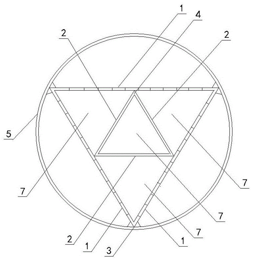 一種用于航標(biāo)的三角框環(huán)形壓重塊的制作方法與工藝