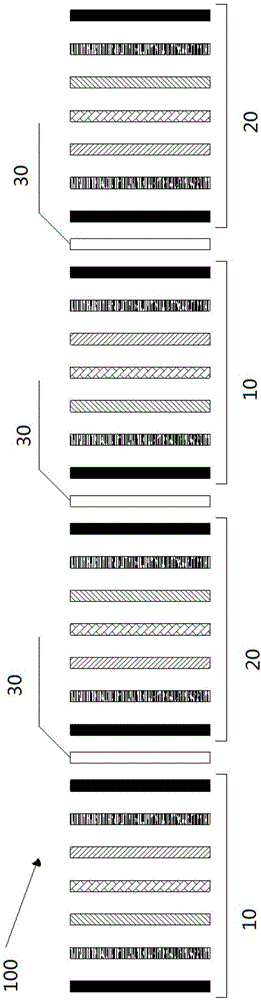 一種帶有移動式電極的膜電容去離子陣列及其去離子方法與流程