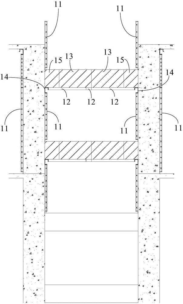 電梯井內(nèi)隔梁一次澆筑成型施工方法與流程