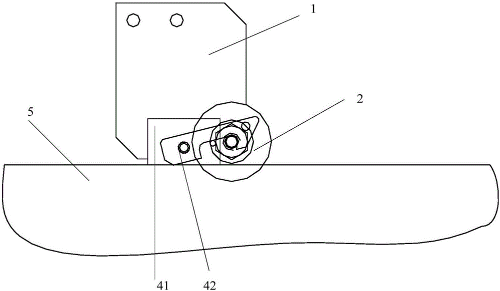 包括移動(dòng)平臺(tái)保險(xiǎn)機(jī)構(gòu)的印鐵機(jī)的制作方法與工藝