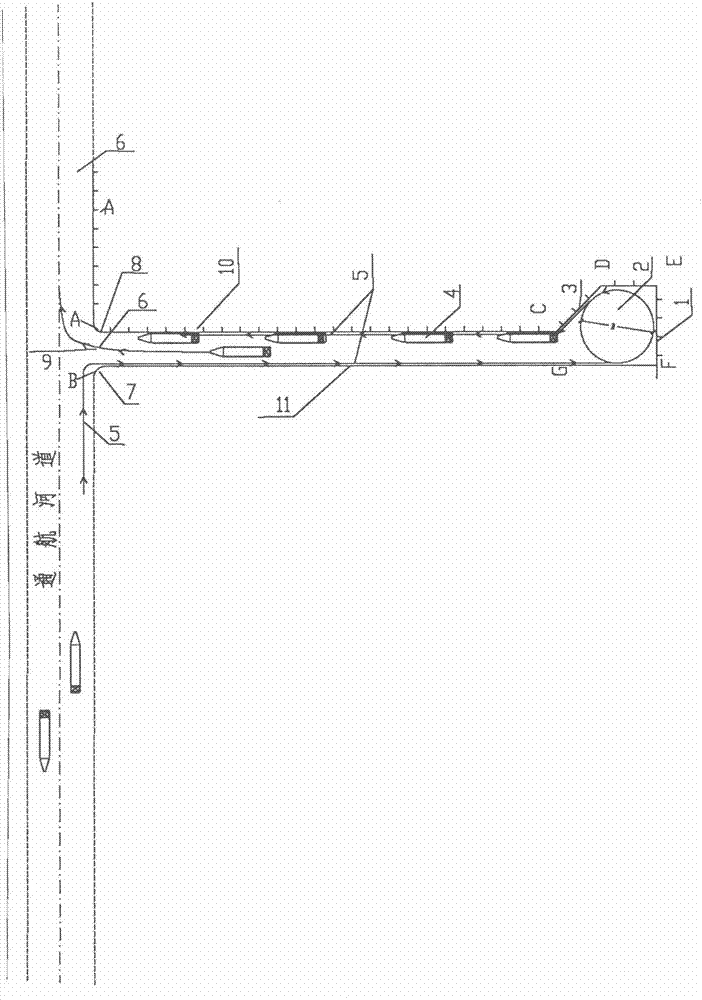 一種減小開(kāi)挖面積的挖入式港池布置方法與流程