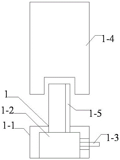 一种具有折叠支架的自清洁餐桌的制作方法与工艺