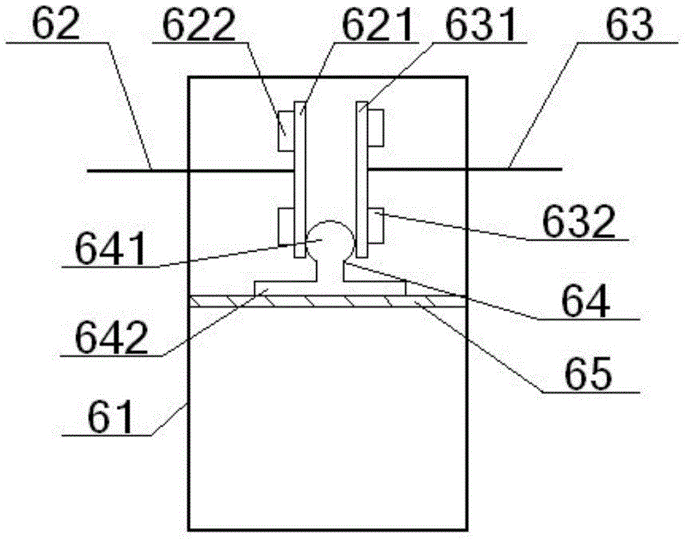 一種強(qiáng)散熱的挖土機(jī)發(fā)動機(jī)蓋的制作方法與工藝