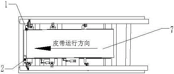 一種防止皮帶機皮帶跑偏的在線調(diào)整裝置的制作方法