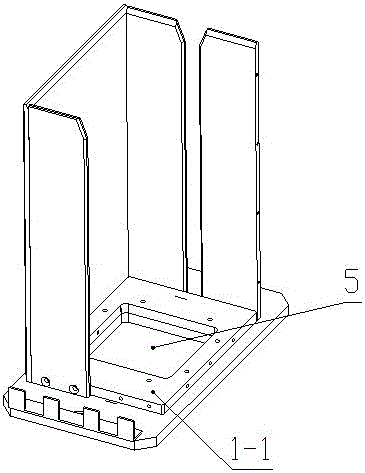 一種醫(yī)用輸液袋貼簽堆放式標(biāo)準(zhǔn)料盒的制作方法與工藝