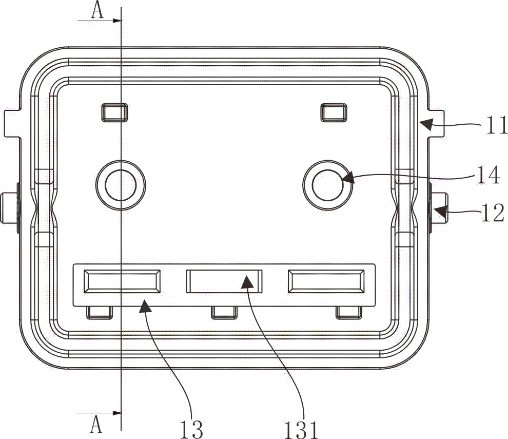 矩形连接器前基座的制作方法