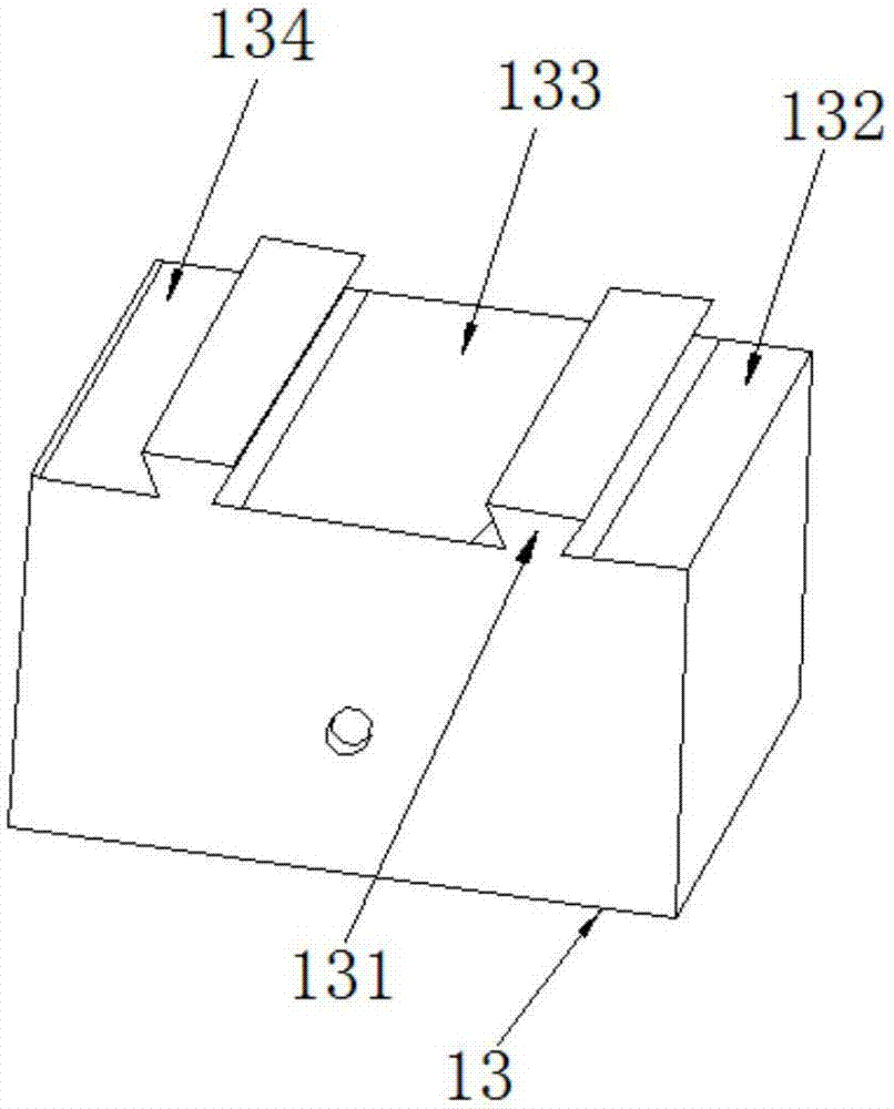 一种汽车保险杠模具的制作方法