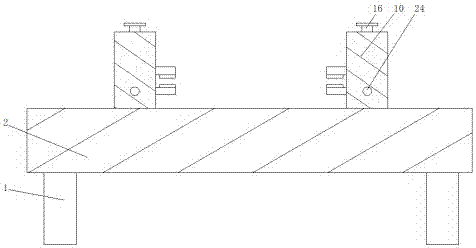 一种冲压模具上模板加工用固定装置的制作方法