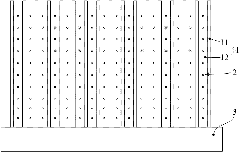 并从中间的冷灰斗向四周延伸进入一个环形的集箱,水冷壁内部的管与管