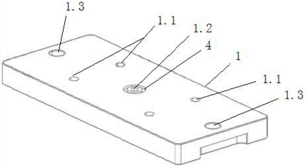 一种用于真空吸附夹具的快速更换底座的制作方法