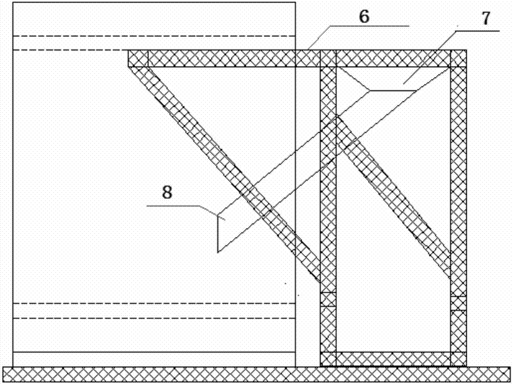 侧出式、自下料整体式单仓预制管廊模板的制作方法
