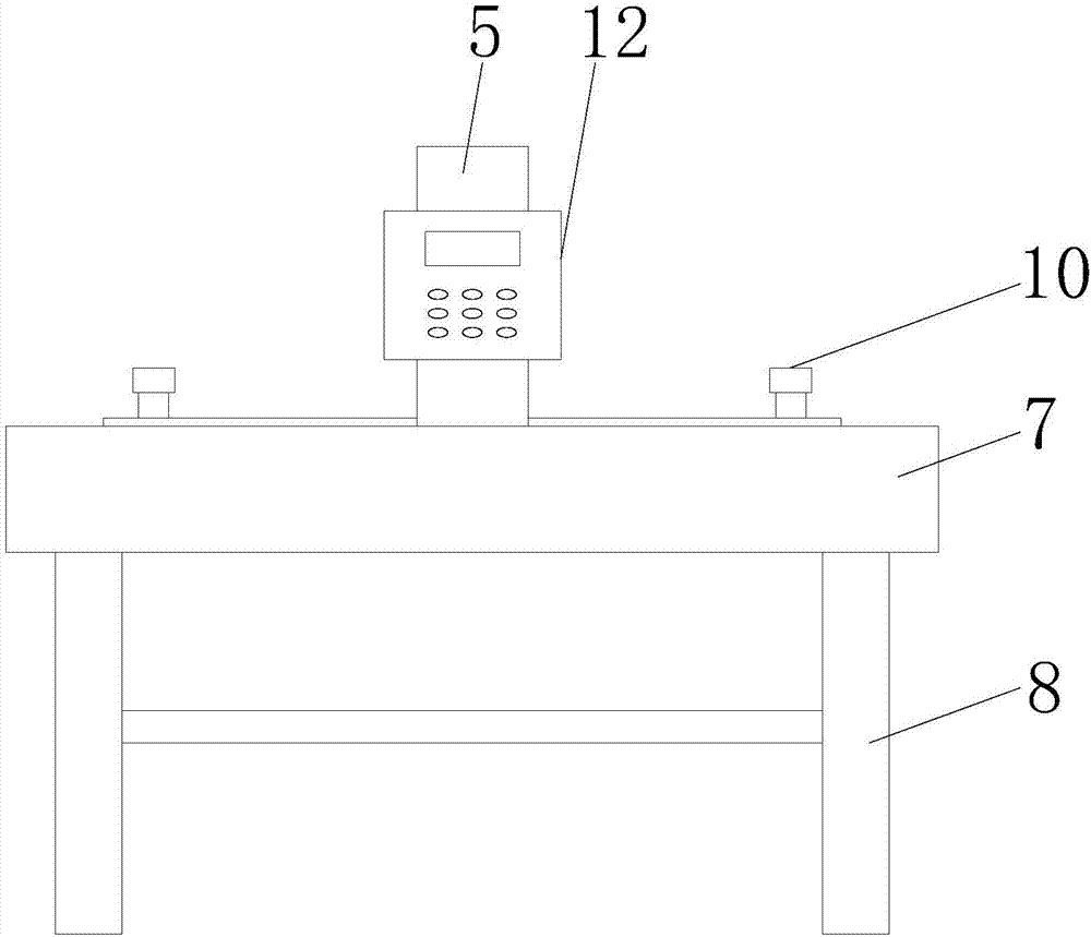 一种电梯门板表面平整度测试工装的制作方法