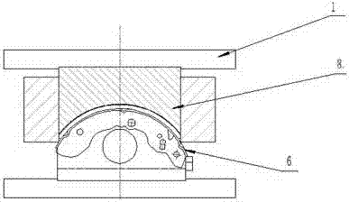 一种鼓式刹车片热压成型模具及工艺的制作方法