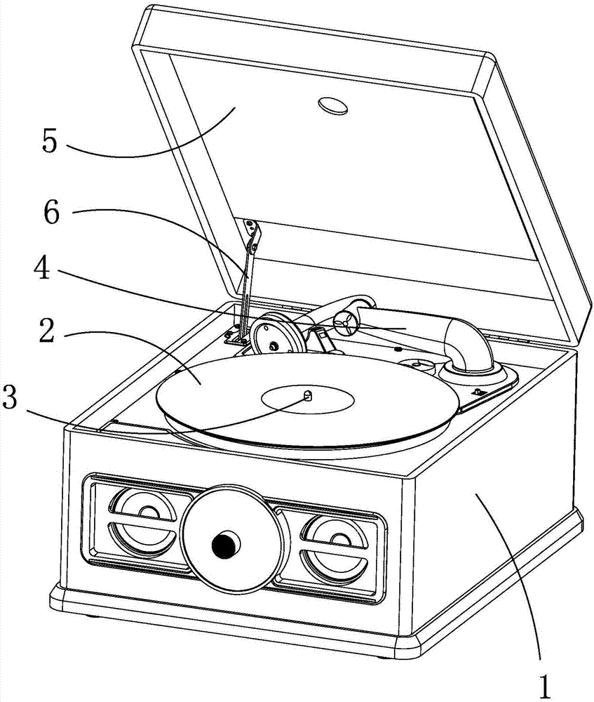 背景技术:传统的唱片机,一般都包括有碟盘,喇叭,通过碟片放置碟盘播放