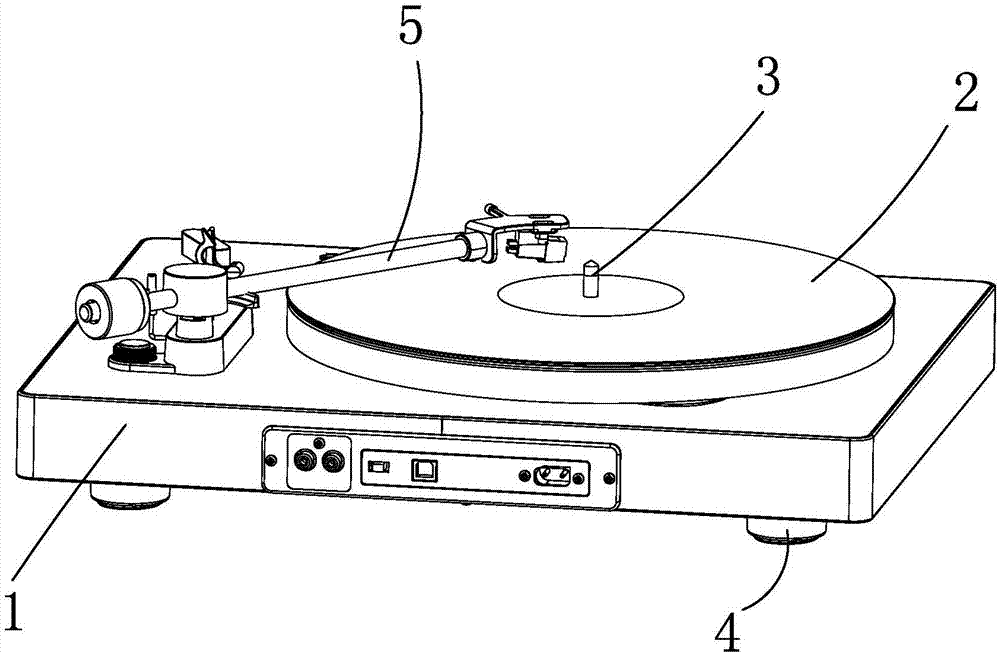背景技术:传统的唱片机,一般都包括有碟盘,喇叭,通过碟片放置碟盘播放
