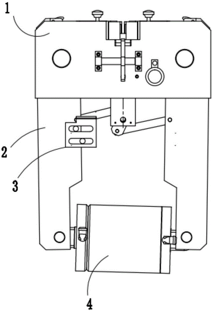 一种非接触式冷焊模具中缝的调整限位装置的制作方法