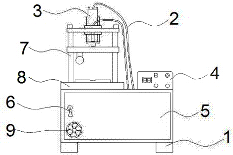 新型散热四柱油压机的制作方法