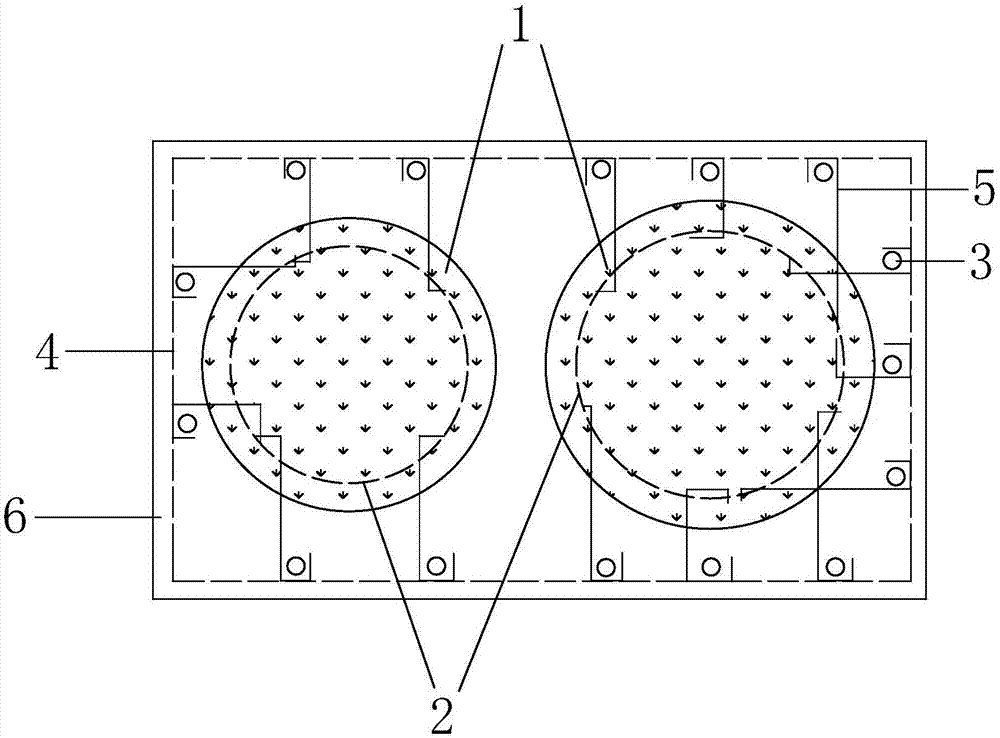 一种相邻圆柱加固结构的制作方法