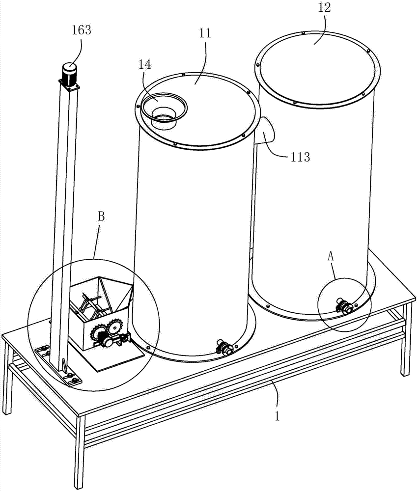 一种半自动罐料机的自动上料装置的制作方法