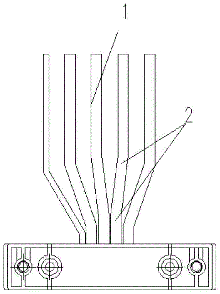 用于密集型母线槽导体的卡接式无缠绕绝缘体的制作方法