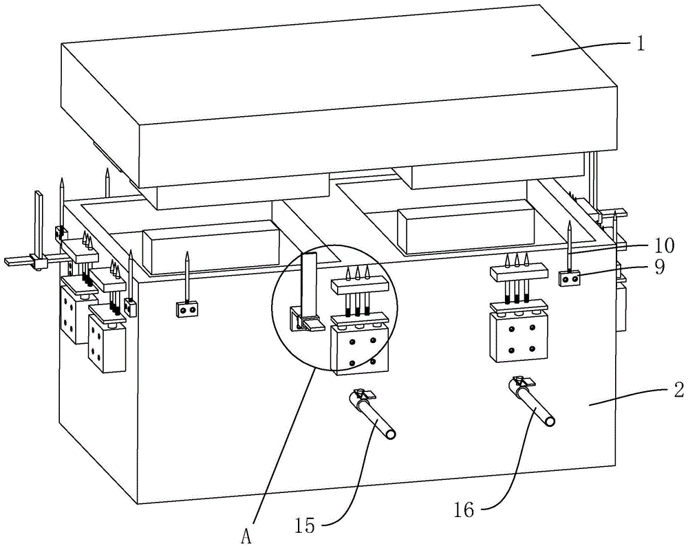 一种带有定位装置的汽车饰件模具的制作方法