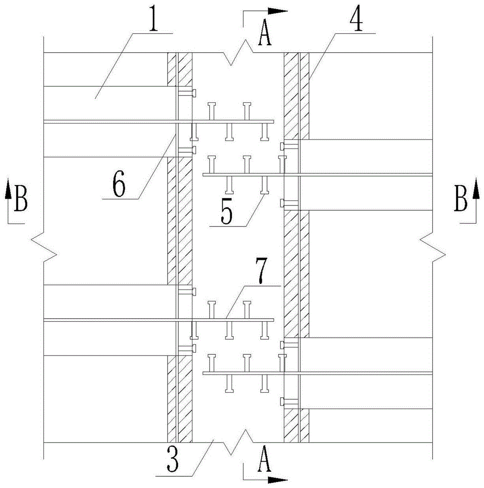 一种型钢-UHPC组合板纵肋交错布置构造的制作方法