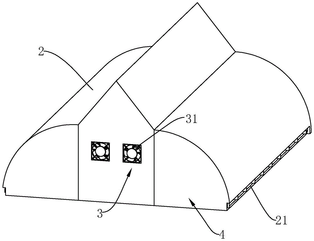 一种鸡舍保温聚能棚的制作方法