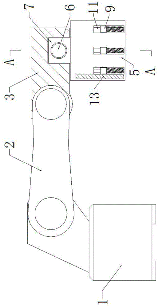 一种盖板包装的机械手臂的制作方法